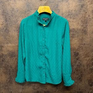 Banana Republic Medium Kelly Green Classic Fit Circle 3D Print 3 Button Cuff